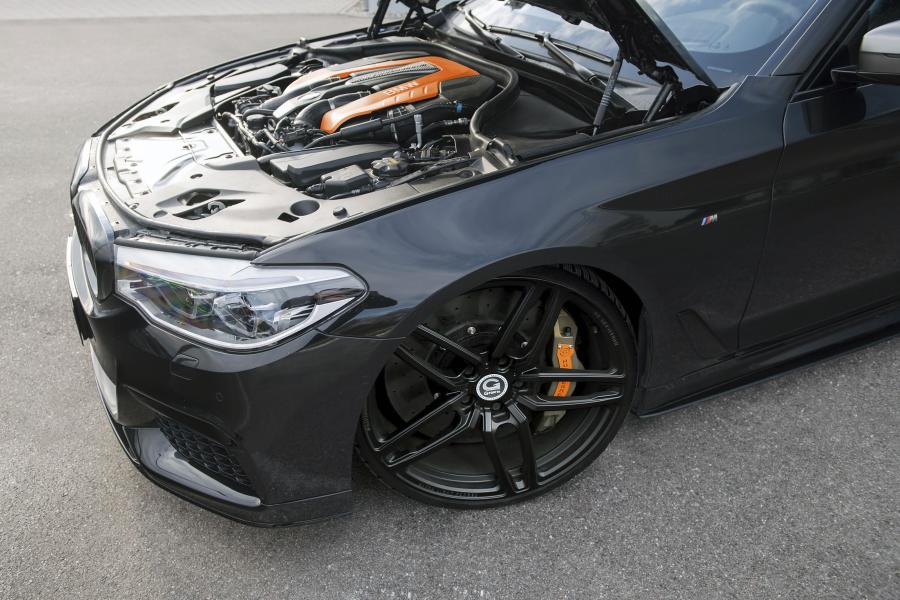 Моторный отсек BMW M550i xDrive by G-Power (G30) 2018 года  (фото 6 из 6)